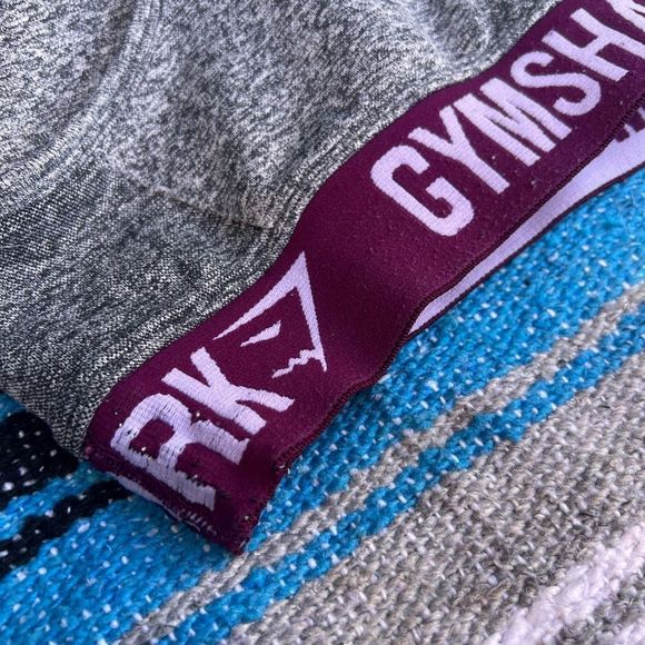 NWOT grey GymShark sports bra - Picture 6 of 9